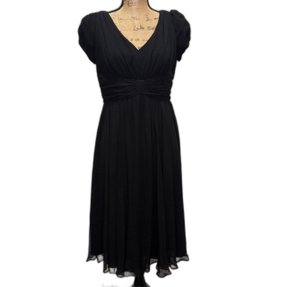 Suzi Chin for Maggy Boutique 100% Silk Dress Cap‎ Sleeve LBD Feminine Size 8